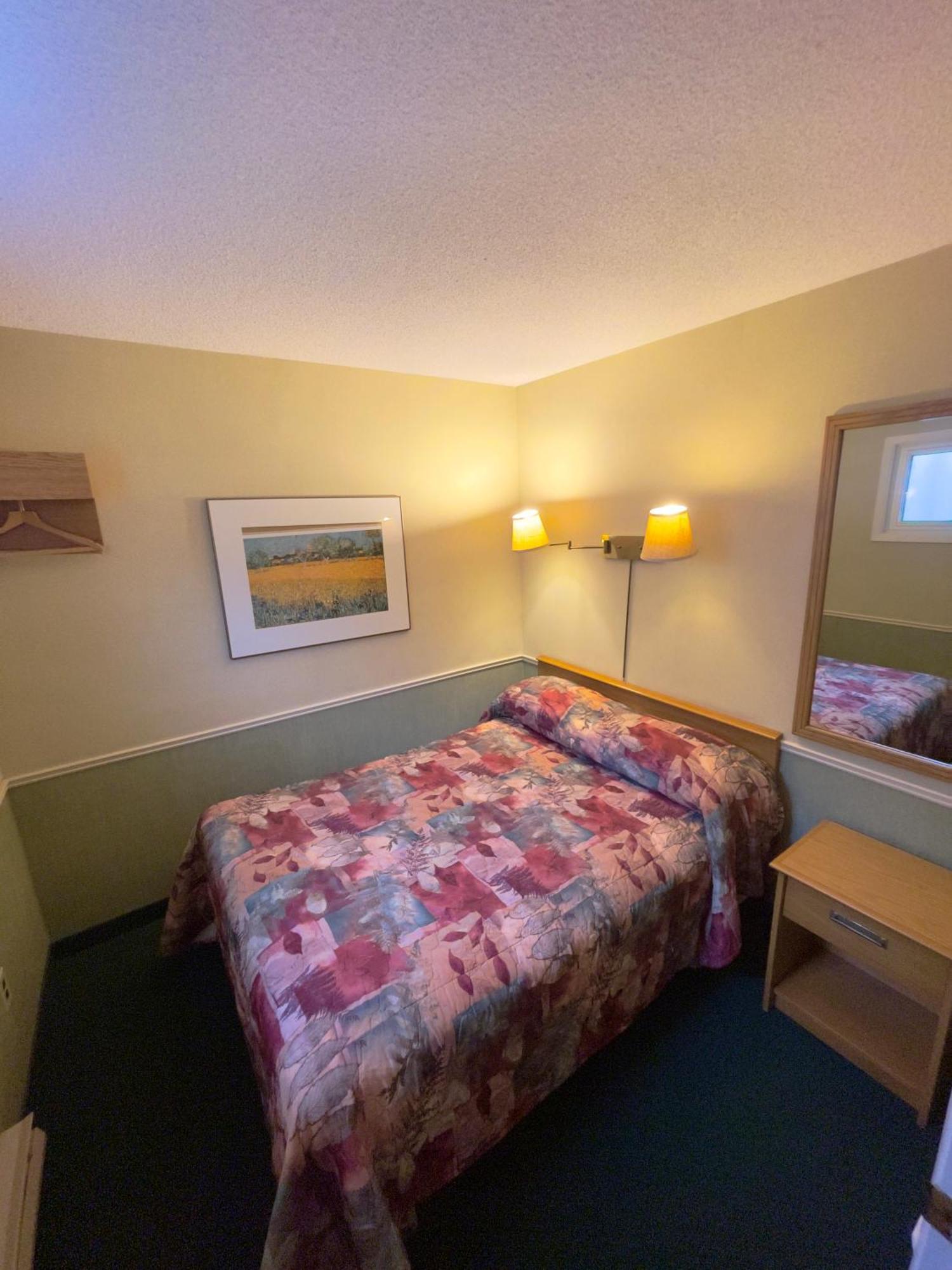סאולט סאינטה מארי Adams Motel מראה חיצוני תמונה